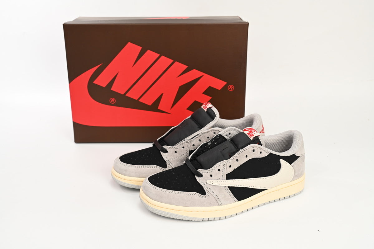 Travis Scott x Air Jordan 1 Low White Grey Low Gang Reps Sneaker DM7866-010