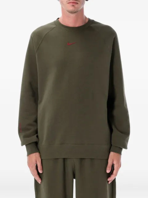 Nike Sweatshirt with raglan sleeves