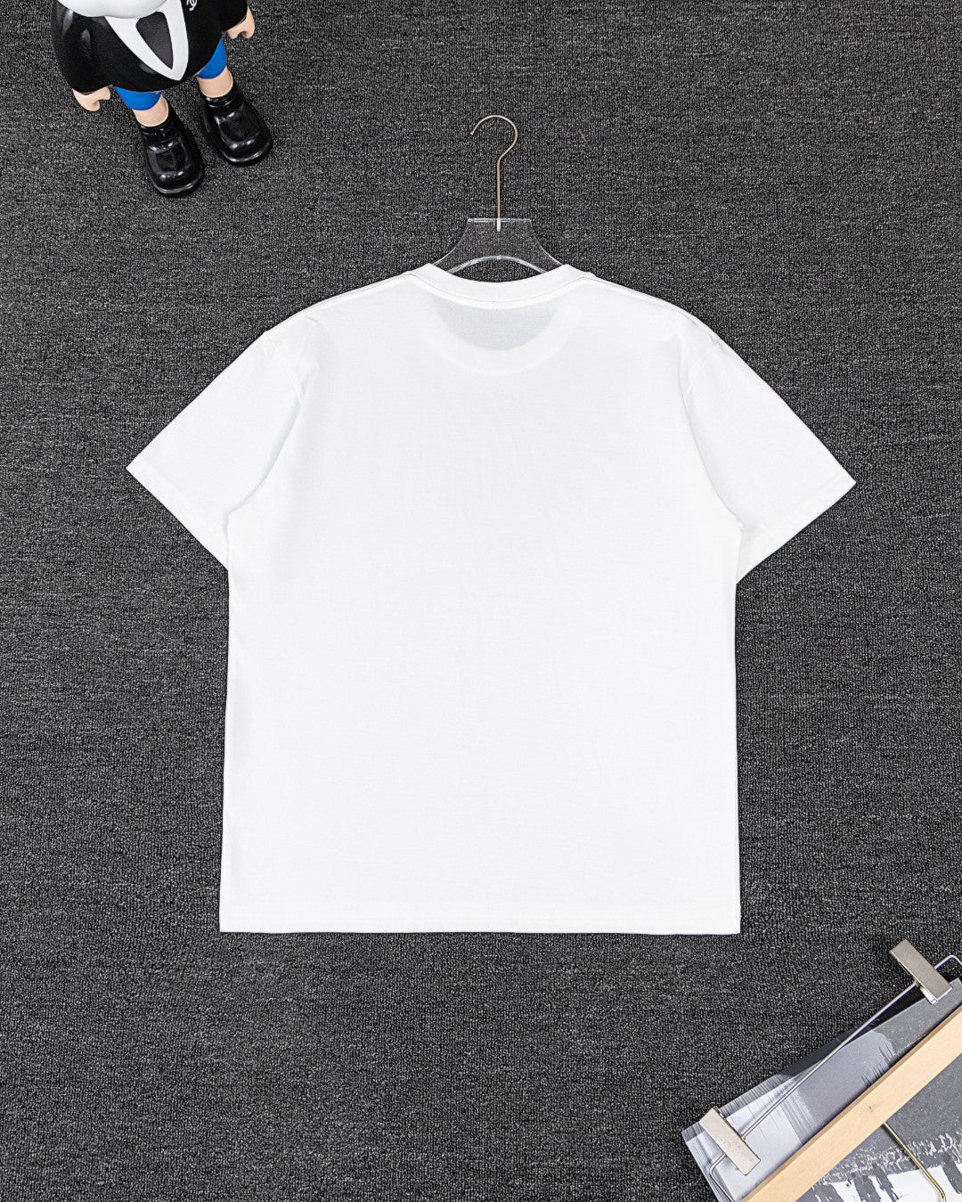 AMIRI LA Arts District Vintage Text Short‑Sleeve Tee & Drawstring Shorts Set