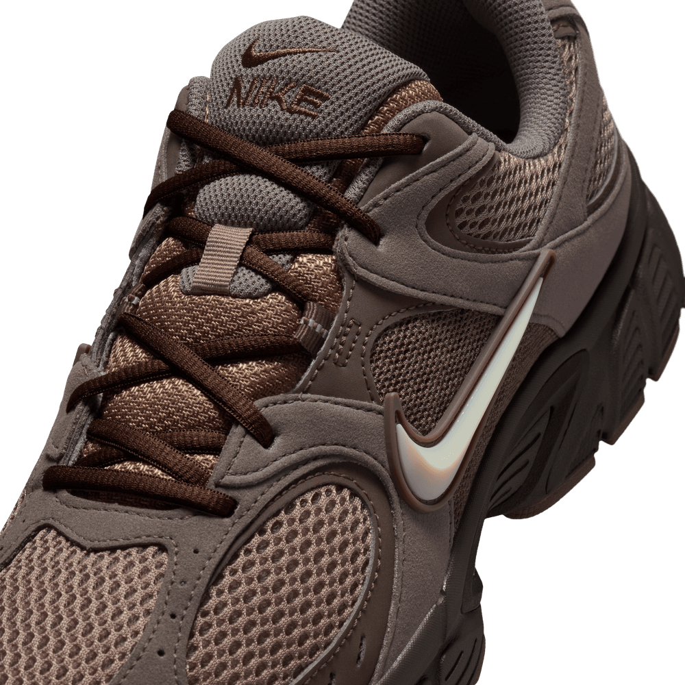 Nike V5 RNR Suede