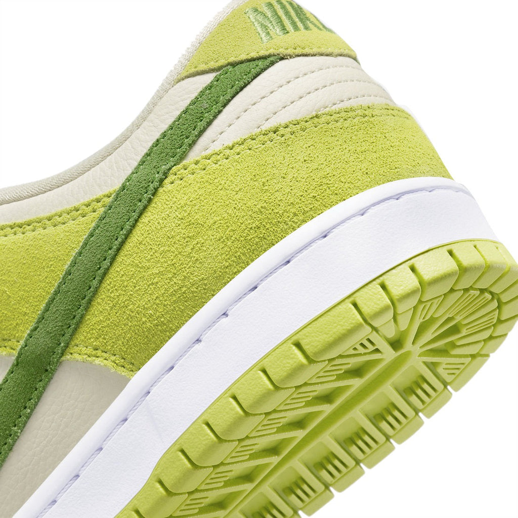 Nike SB Dunk Low Green Apple DM0807-300