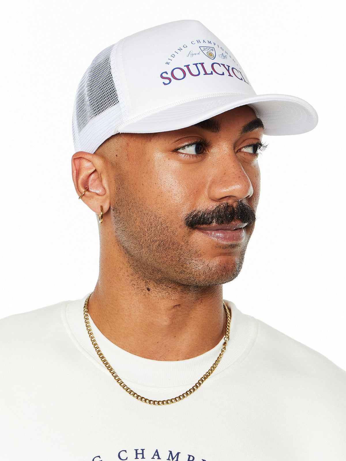 WHITE TRUCKER HAT