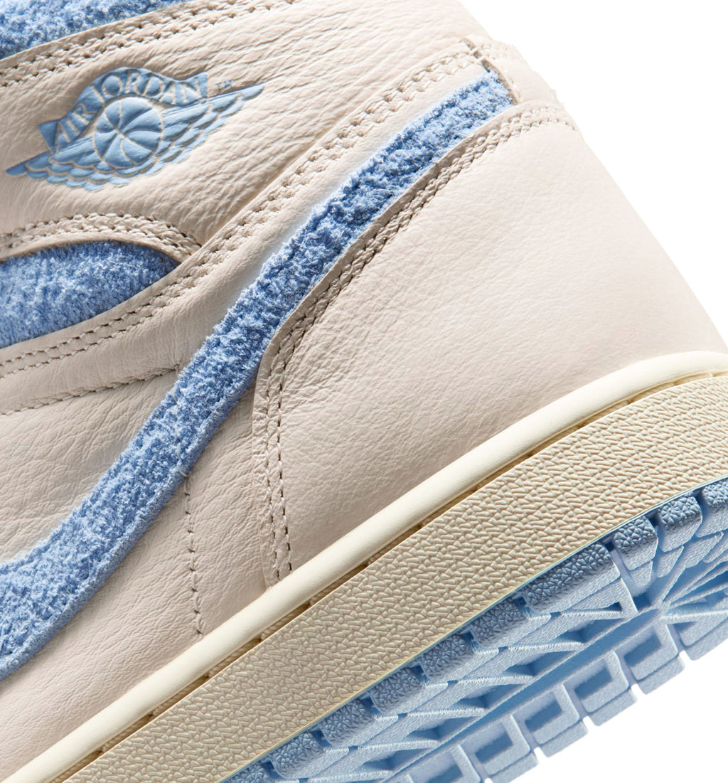 Air Jordan 1 Retro High OG Women's Sneakers | Pale Ivory/Psychic Blue/Coconut Milk