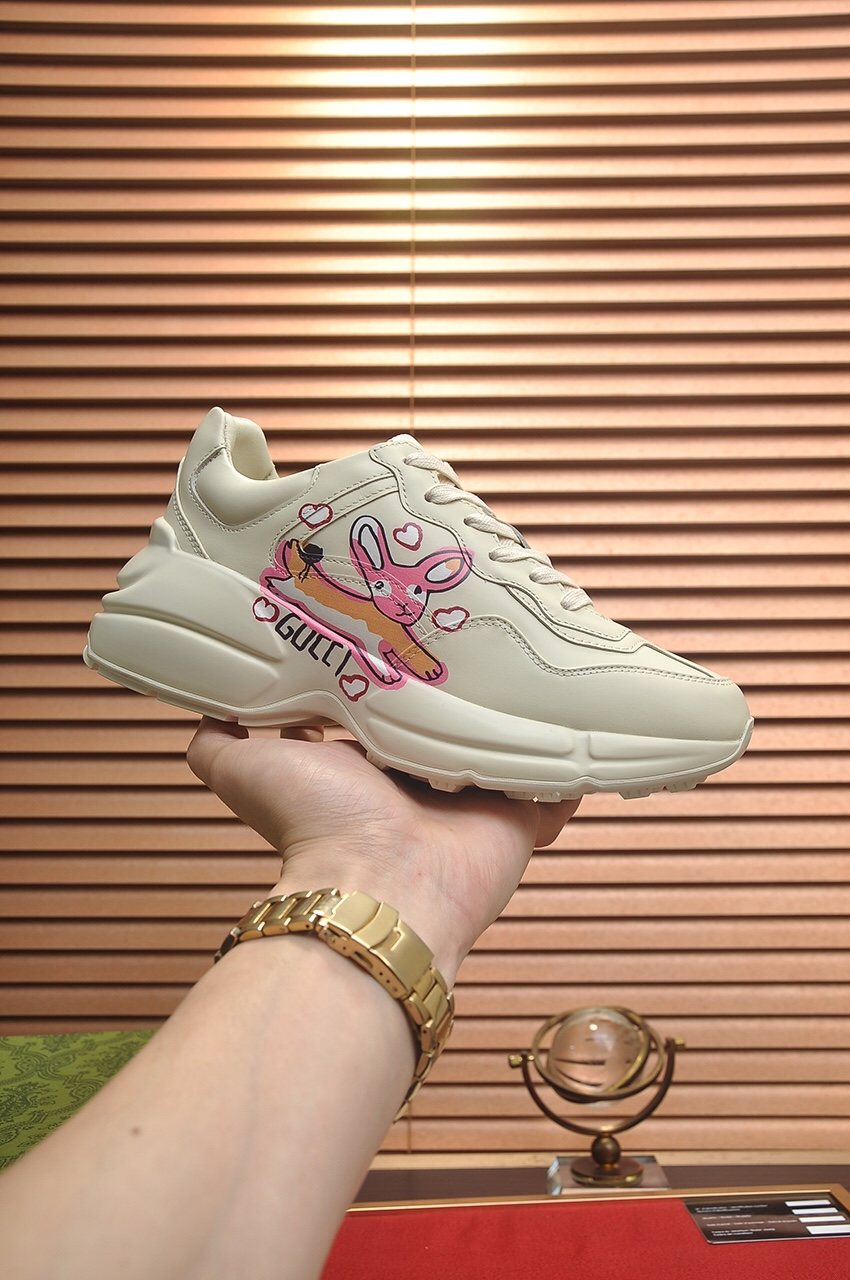 Gucci Cream Graphic Sneakers