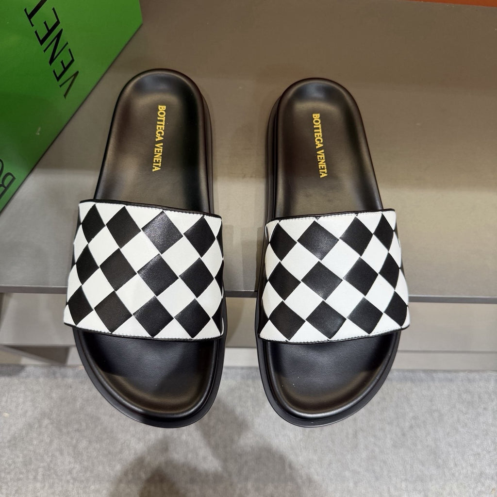 Bottega Veneta Checkerboard Slide Sandals - Black and White