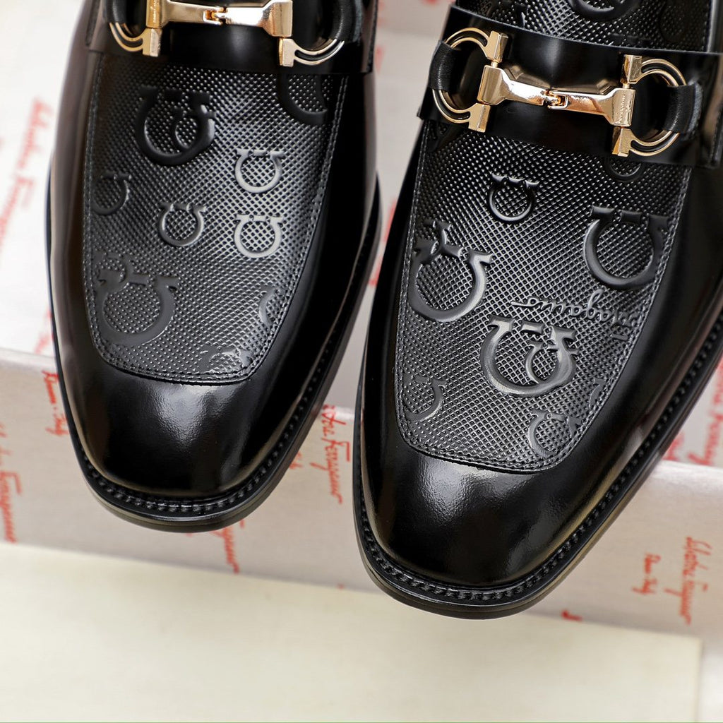 Ferragamo Black Bit Loafers - Gold-Tone Hardware