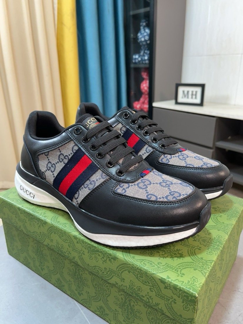 Gucci Patterned Stripe Lace-Up Sneakers