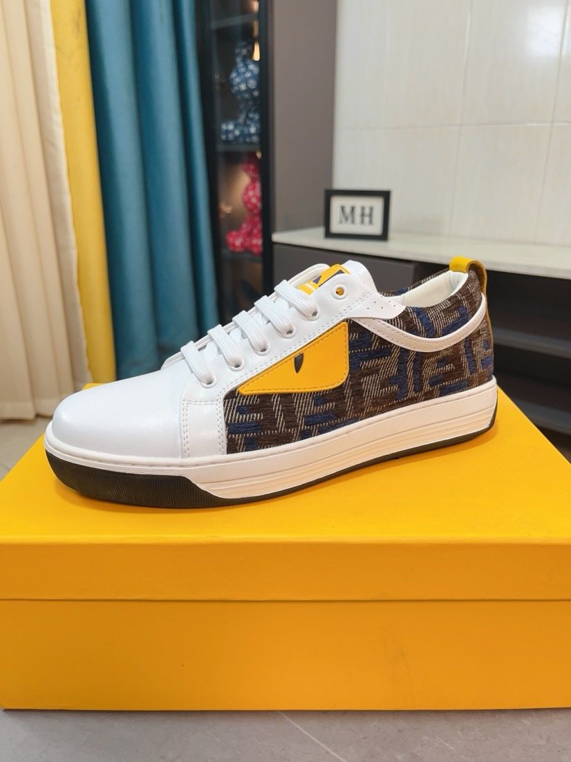 FENDI Patterned Panel Low-Top Sneakers