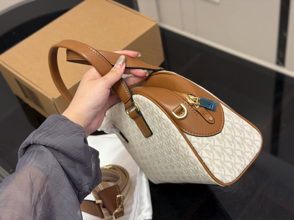 Michael Kors Chain-Accent Pillow Bag