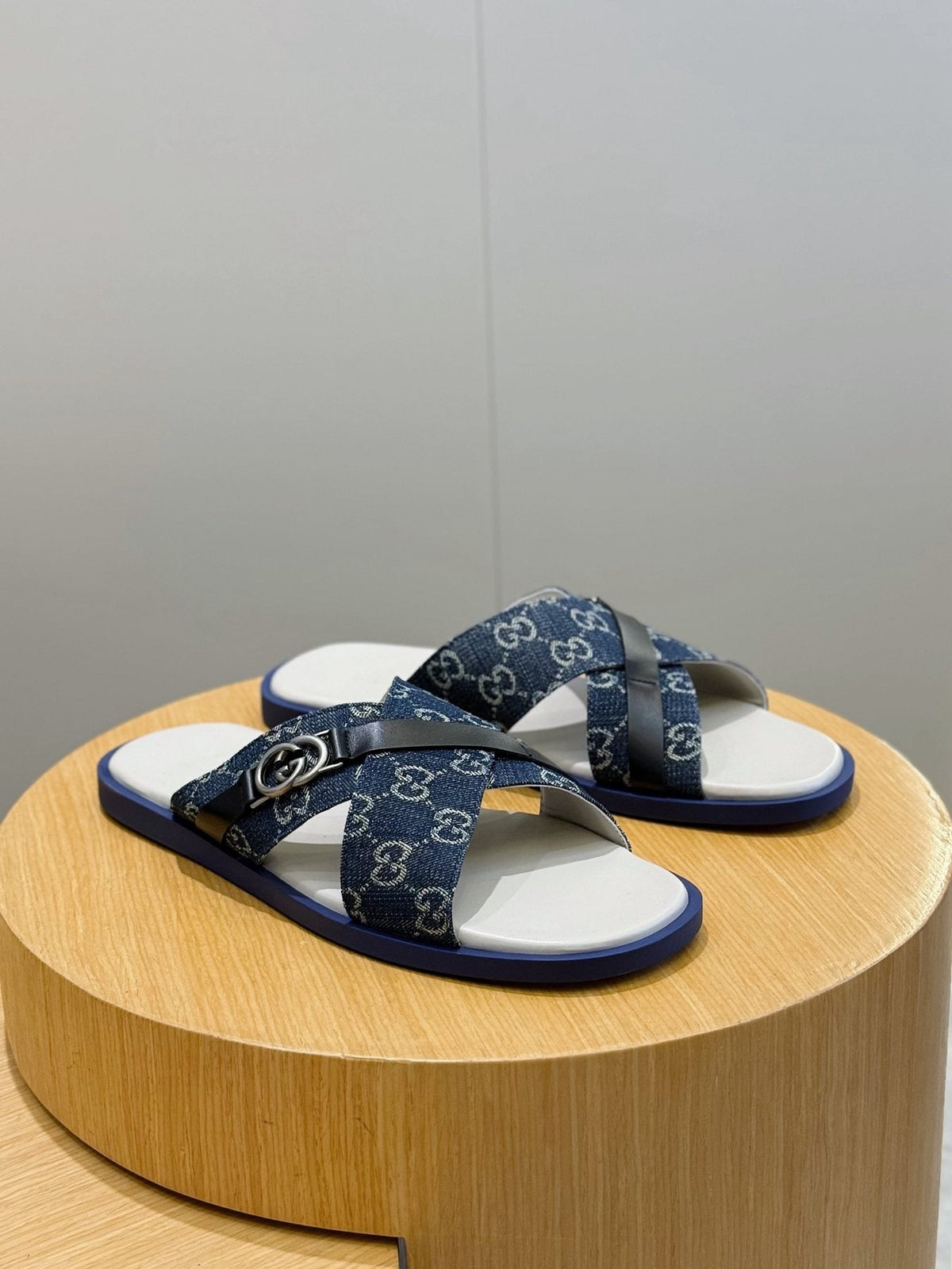 Gucci Crossed Strap Slide Sandals