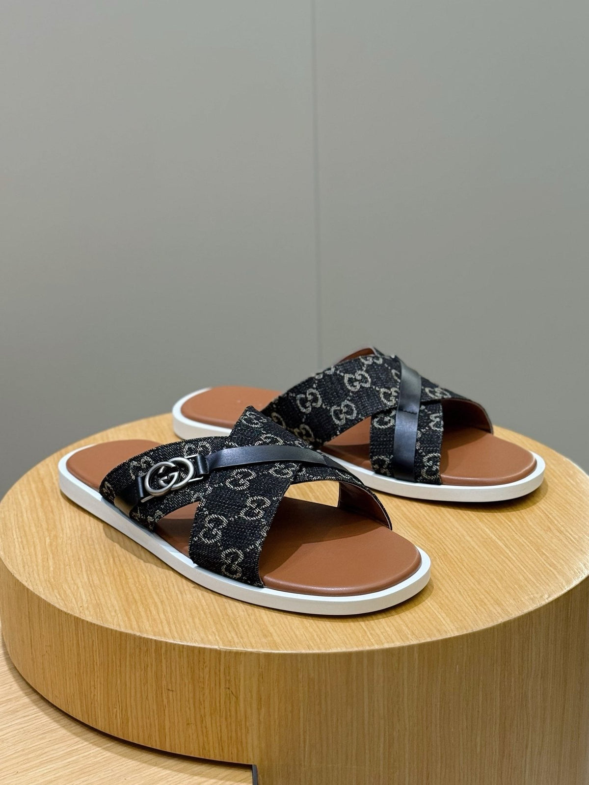 Gucci Crossed Strap Slide Sandals
