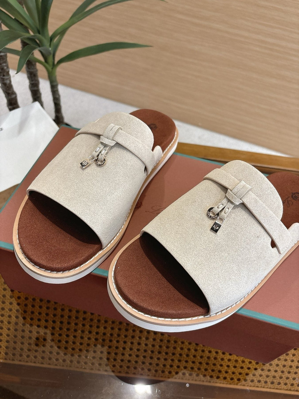 Loro Piana Men's Crisscross Slide Sandals - Open Toe And Open Back