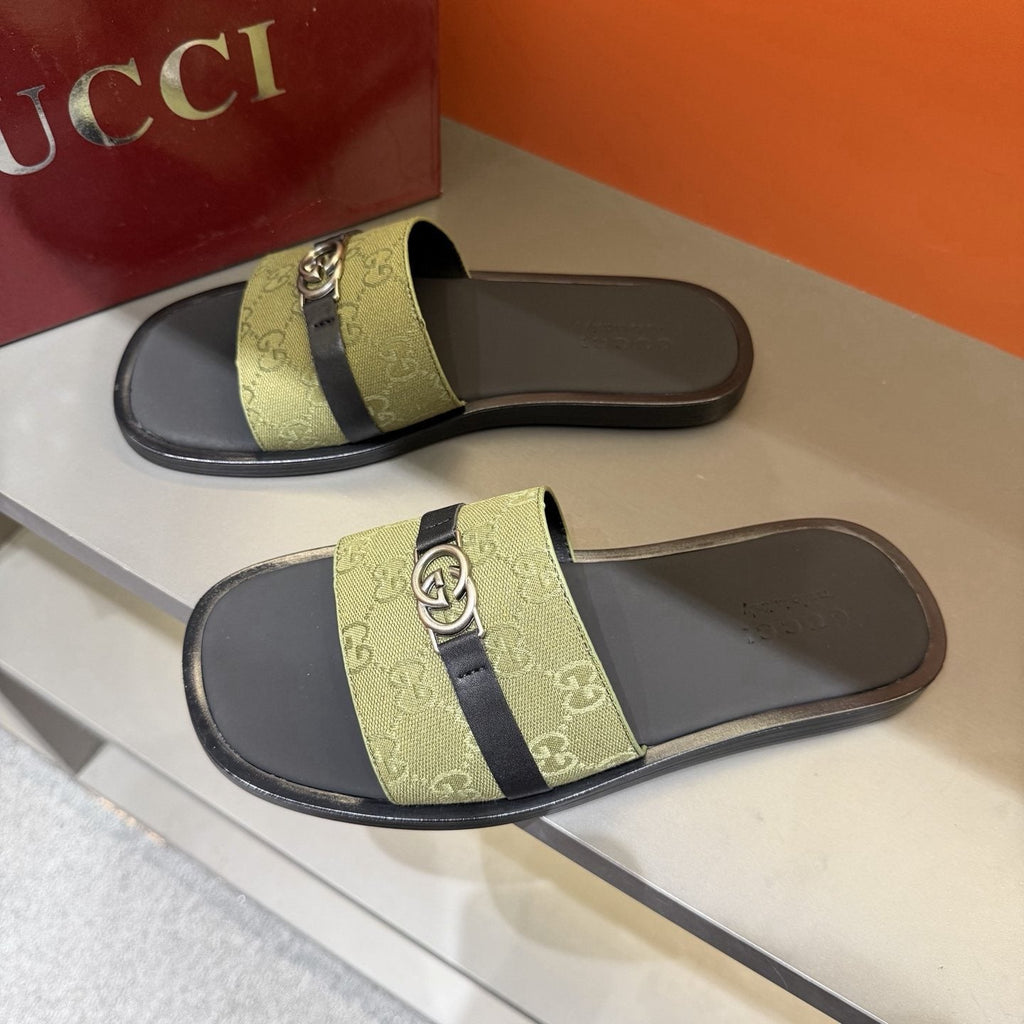 Gucci Patterned Strap Slide Sandals - Open Toe