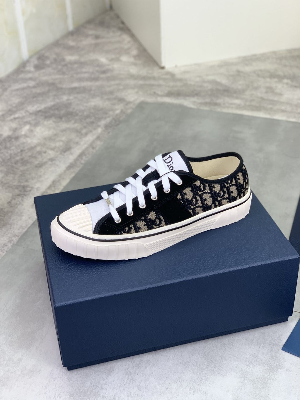 Dior Hooper Low-Top Sneakers
